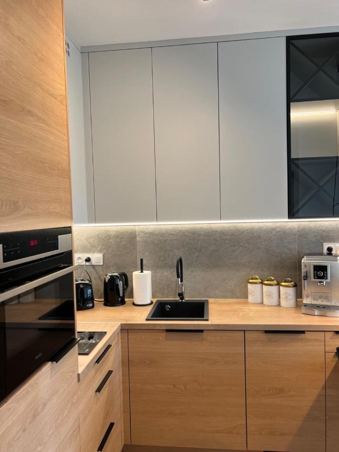 Family & Business Elegant Apartments Ul Lotnicza Centrum Galeria Korona - 1 Bedroom, Terrace, Air Conditioning, Garage - New! Kielce Exterior foto