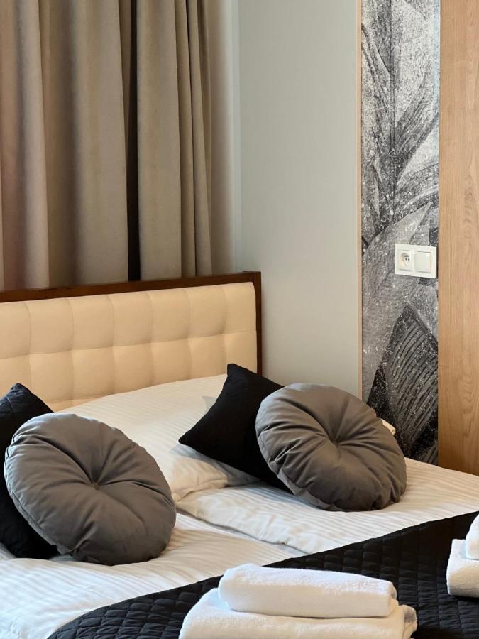 Family & Business Elegant Apartments Ul Lotnicza Centrum Galeria Korona - 1 Bedroom, Terrace, Air Conditioning, Garage - New! Kielce Exterior foto