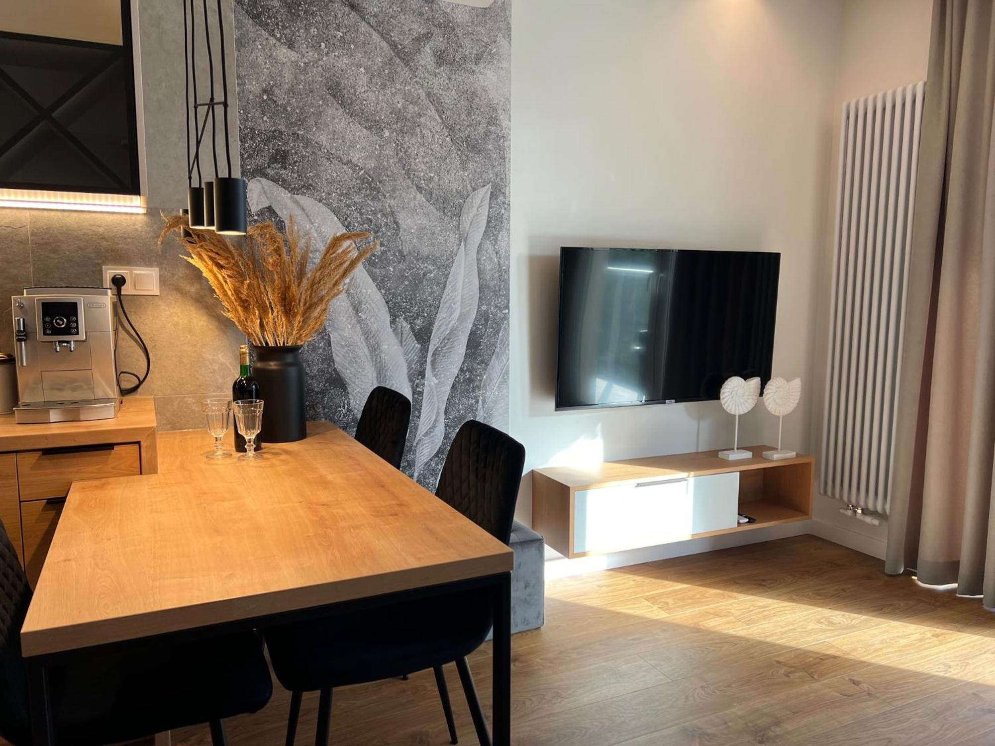 Family & Business Elegant Apartments Ul Lotnicza Centrum Galeria Korona - 1 Bedroom, Terrace, Air Conditioning, Garage - New! Kielce Exterior foto